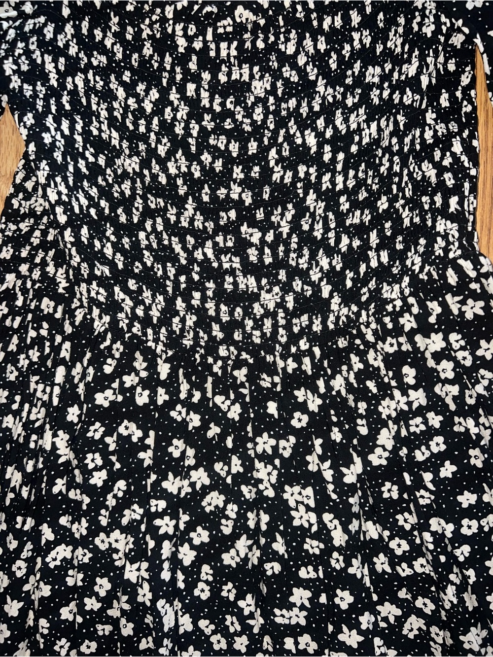 Dress - Picture 2 of 4